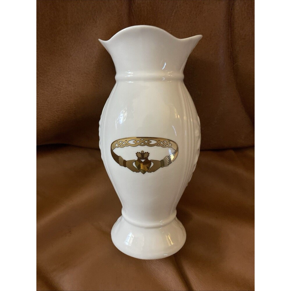 Donegal Irish Parian China 6” Vase Claddagh Gold